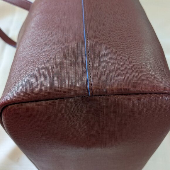 OSCAR DE LA RENTA - Picture 7 of 10